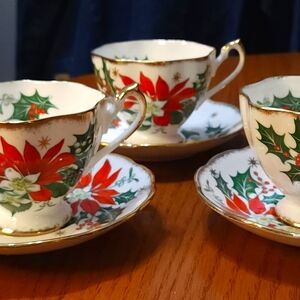 Queen Anne Noel Fine Bone China Footed Tea Cup & Saucer (Set of 3). Preloved